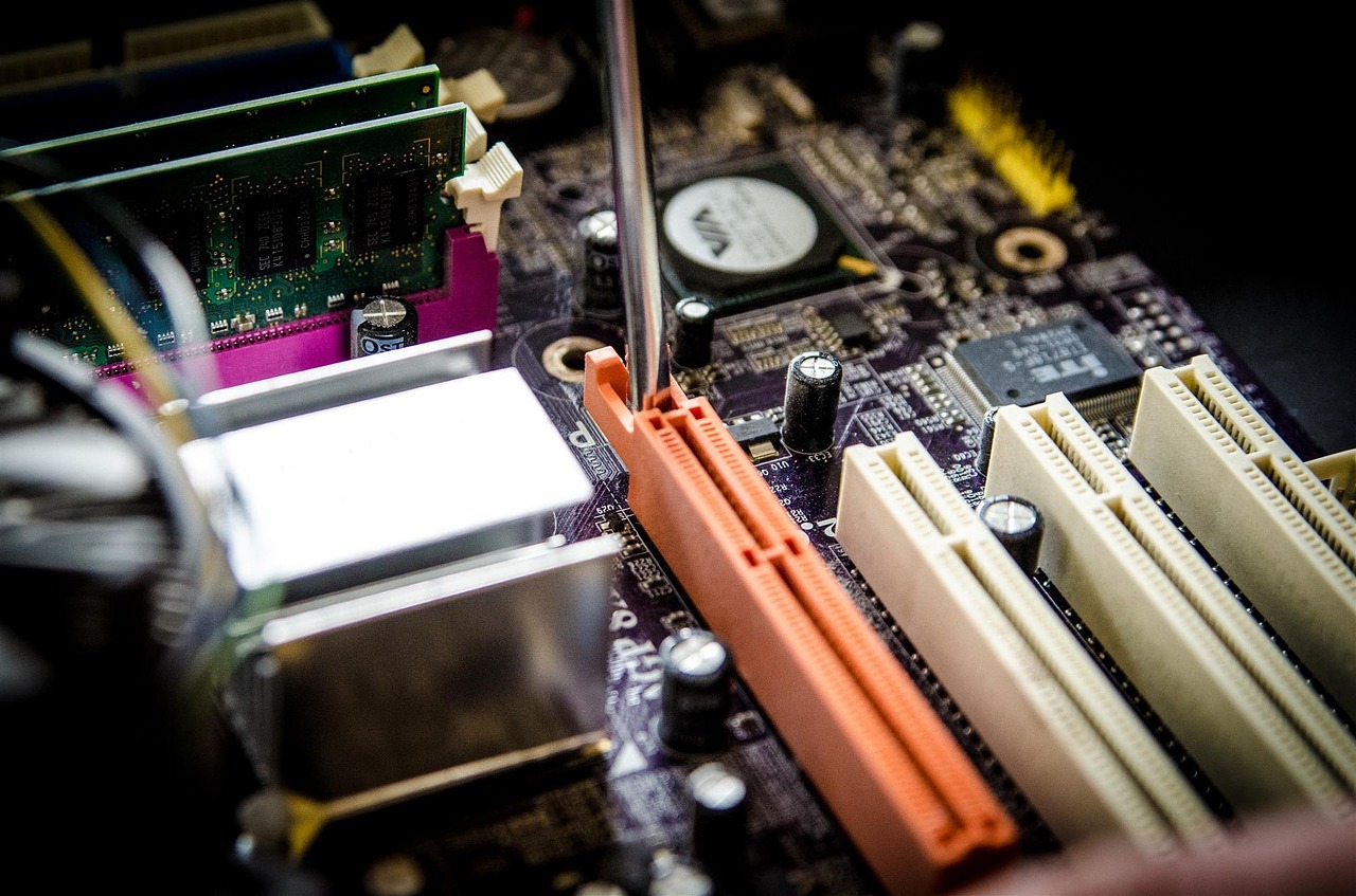 IT Hardware Solutions 2